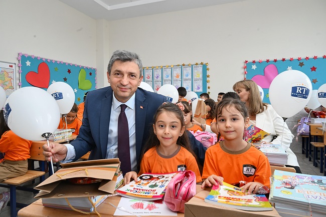 VALİ HULUSİ ŞAHİN, EĞİTİM DEĞERLERLE BAŞLAR