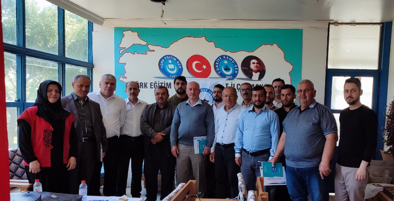 Sendika Temsilcileri ve Üyelerden İstişare Toplantısı