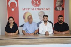 MANAVGAT MHP’DE BAYRAMLAŞMA