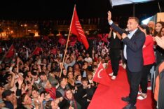 Niyazi Nefi Kara’dan Facebook Paylaşımına Çok Sert Tepki