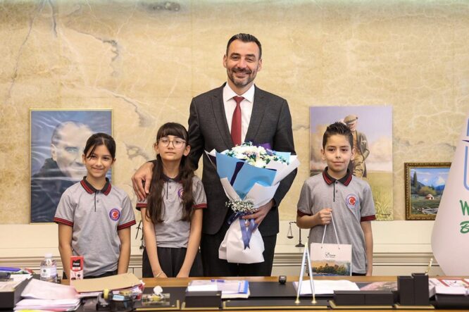 çiçek mehmet 23 nisan