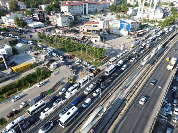 antalya-aksu-trafik
