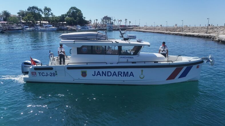 jandarma boyu side